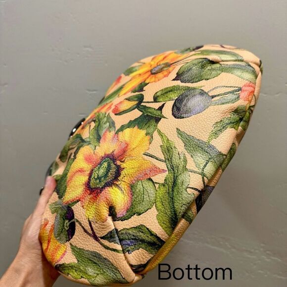 Original design! Floral Cowhide Handmade Metal Frame Slouchy Bag & 2 Straps - Picture 14 of 15